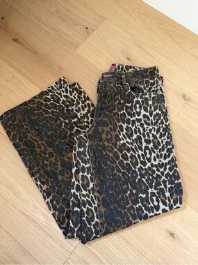 Edikted Leopard Print Boyfriend Jeans - Brown Black Cream